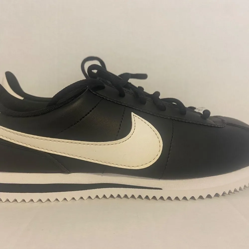 Nike Cortez '72 Swoosh Black/White 904764-001 Youth Size 6.5Y Women’s 8